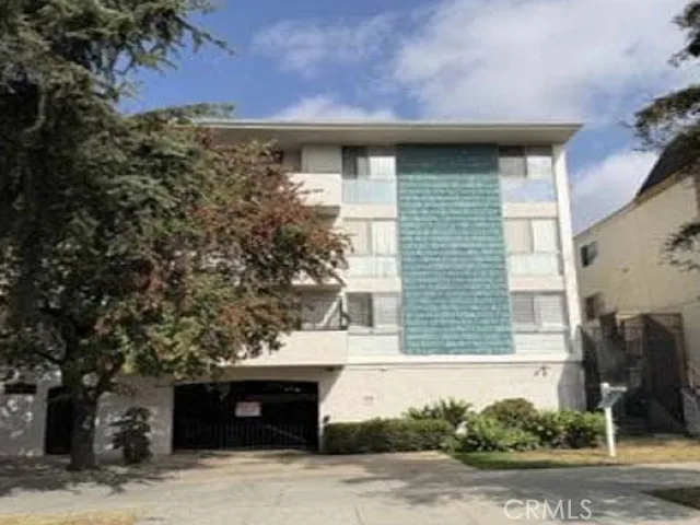 244 S La Fayette Park 205