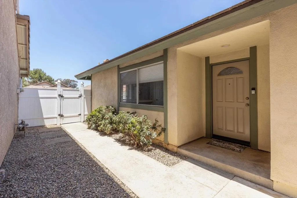 https://cdn.realtyfeed.com/cdn/127/306770048/91bee9fb1b8cd33d9f7cb7b4ad679489.webp