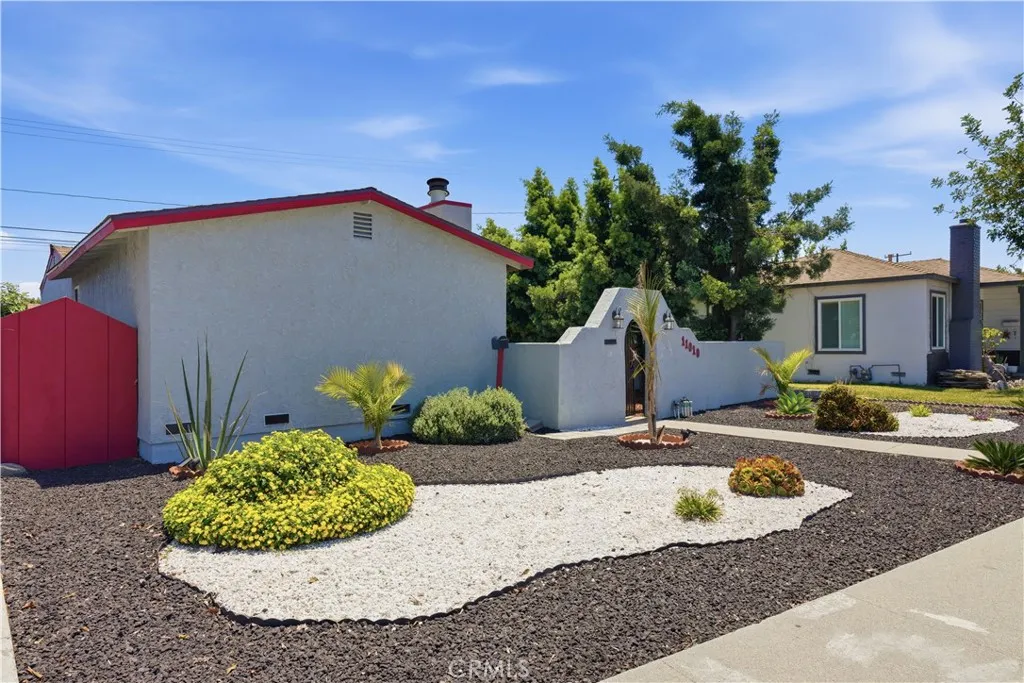 11010 Studebaker Road, Downey, CA 92401 - Photo 2 of 27, Downey, CA