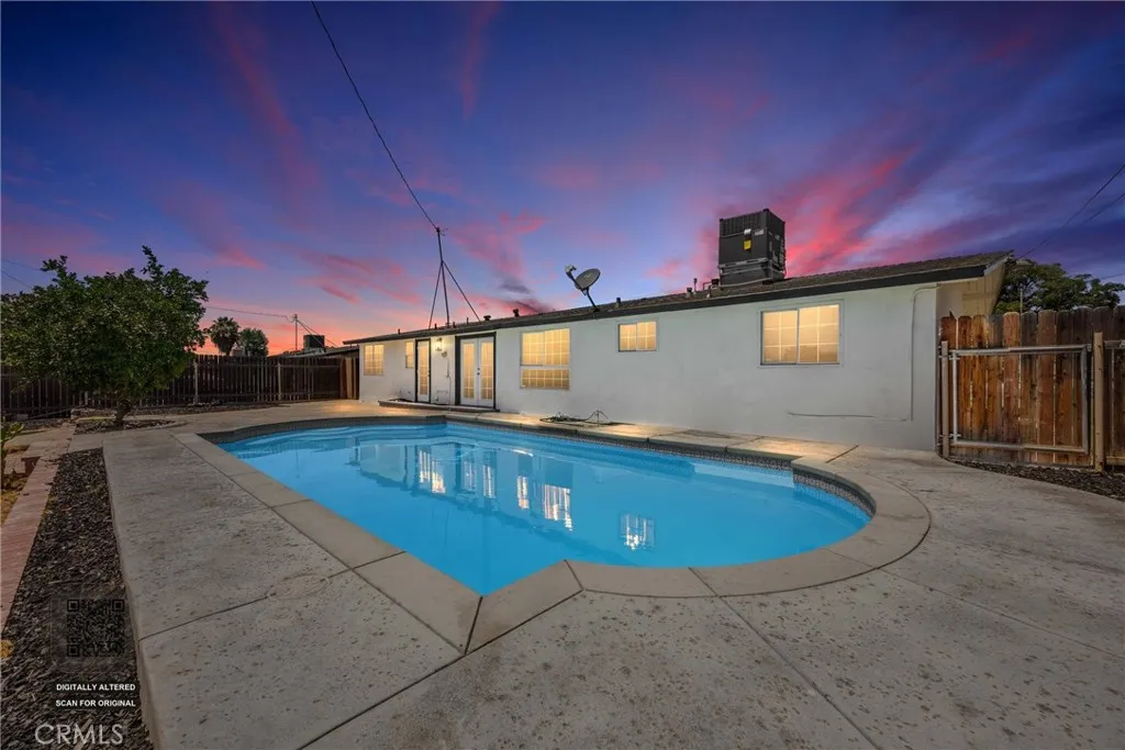 2725 University Avenue, Bakersfield, CA 93306 - Photo 2 of 51, Bakersfield, CA