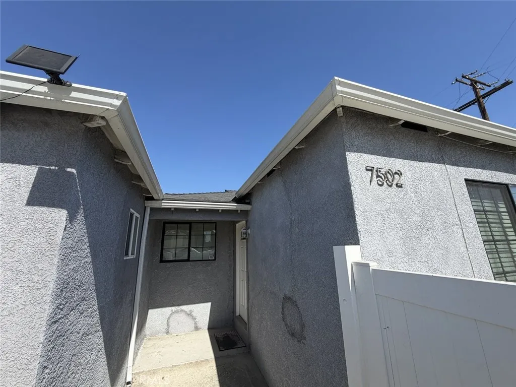 7502 N Hollywood Way, Burbank, CA 91505 - Photo 5 of 10, Burbank, CA