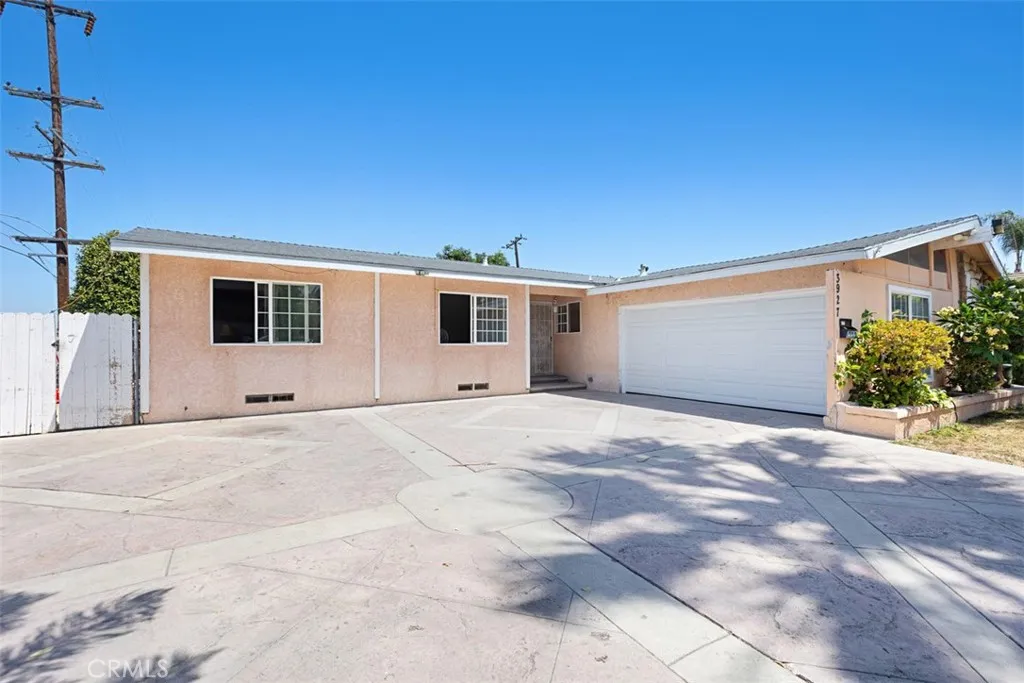 3927 E Rogue, Anaheim, CA 92807 - Photo 3 of 29, Anaheim, CA