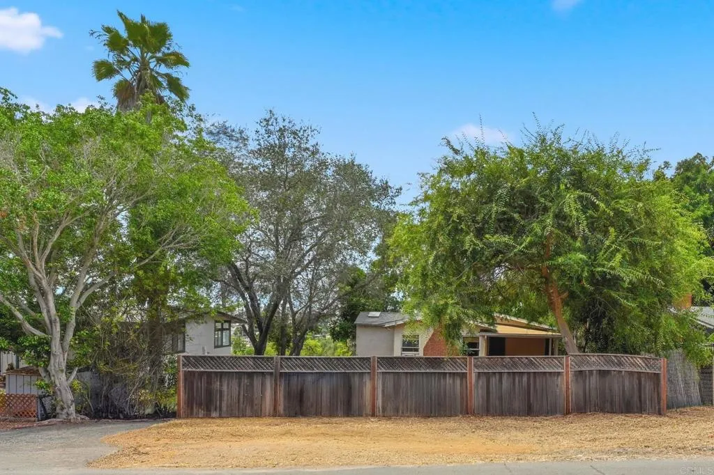 https://cdn.realtyfeed.com/cdn/127/306770108/01289e7168f8ad91bc747b0af73e75c3.webp