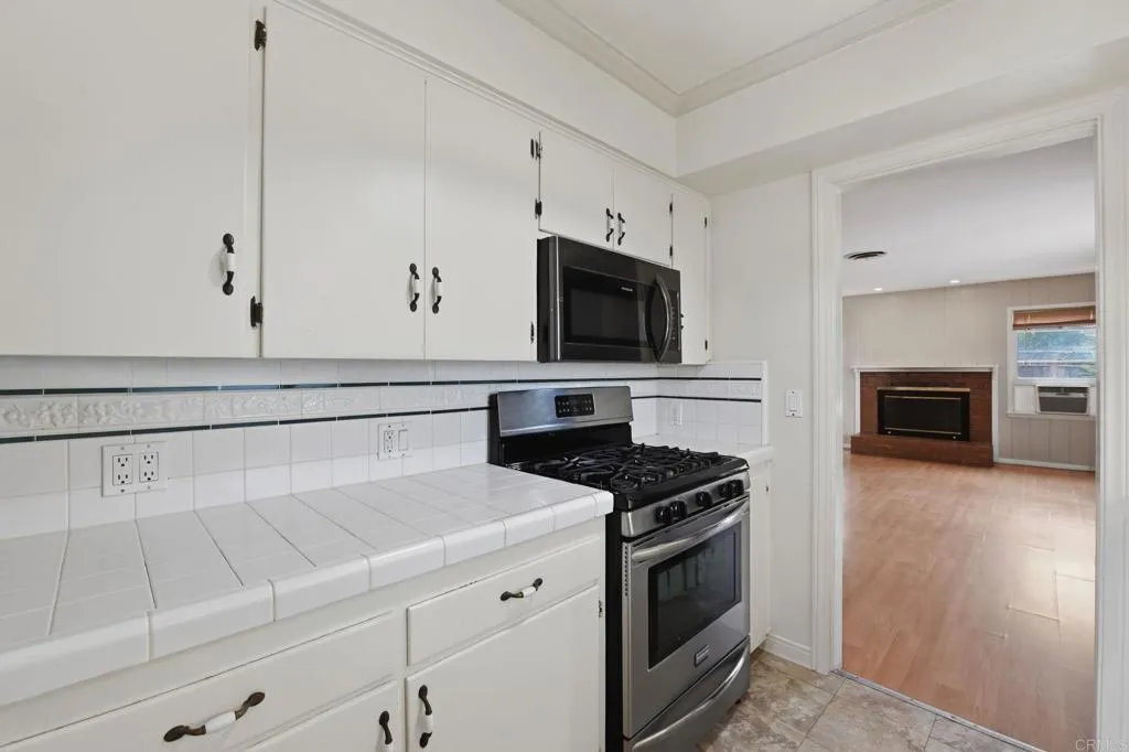 https://cdn.realtyfeed.com/cdn/127/306770108/47fb29d314535c481c083e28f0ba498d.webp