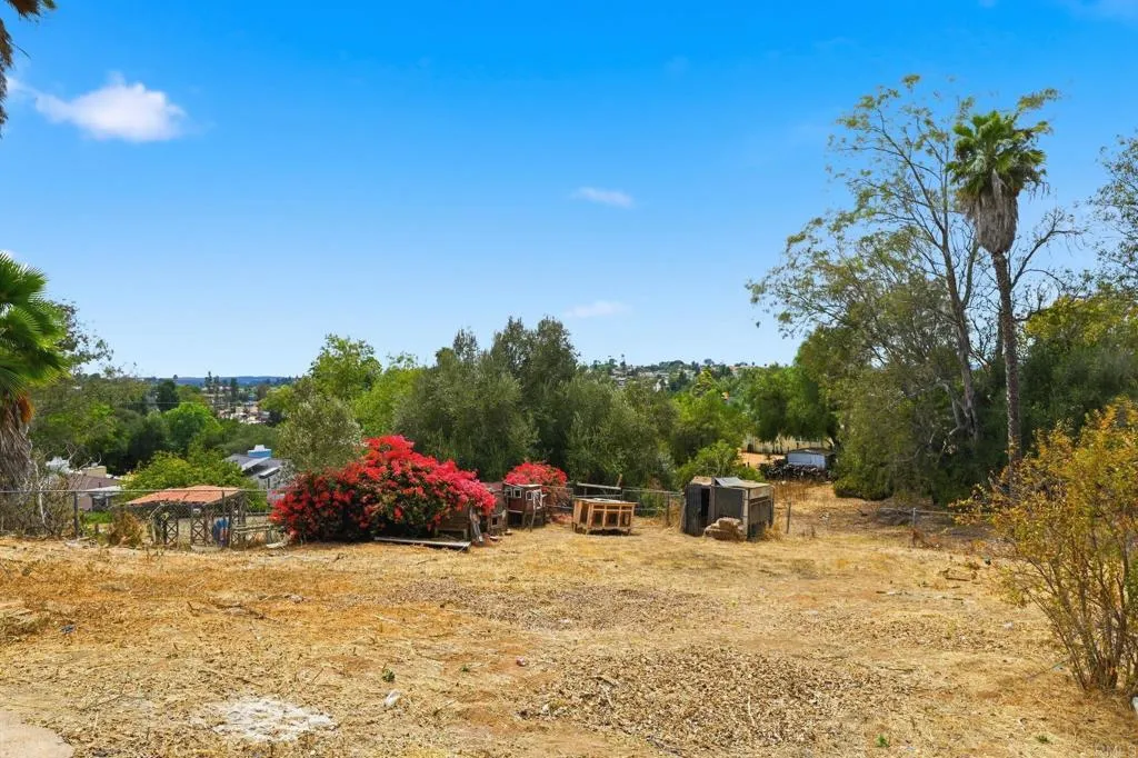 https://cdn.realtyfeed.com/cdn/127/306770108/96d1436724f0494dd7d33fb686b86c9b.webp