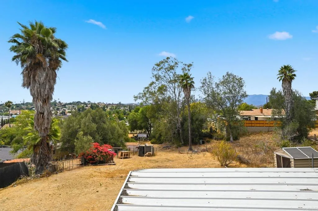 https://cdn.realtyfeed.com/cdn/127/306770108/fa40d1f3764d02865da6bd623056b2a0.webp