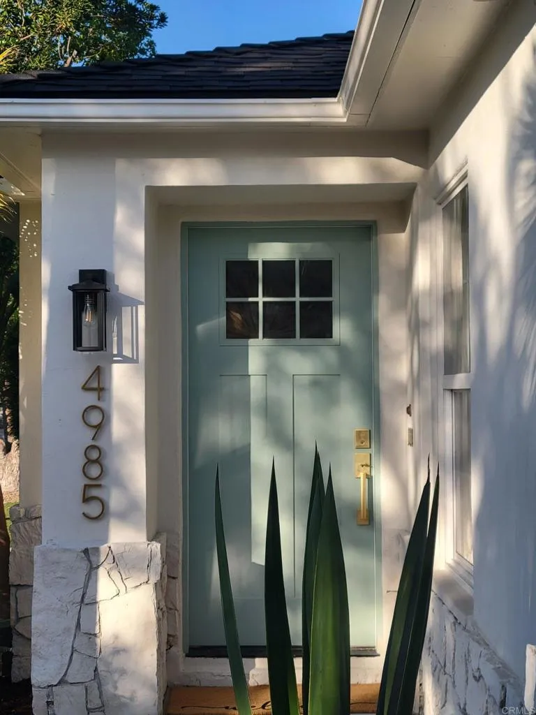 4985 Lucille Drive