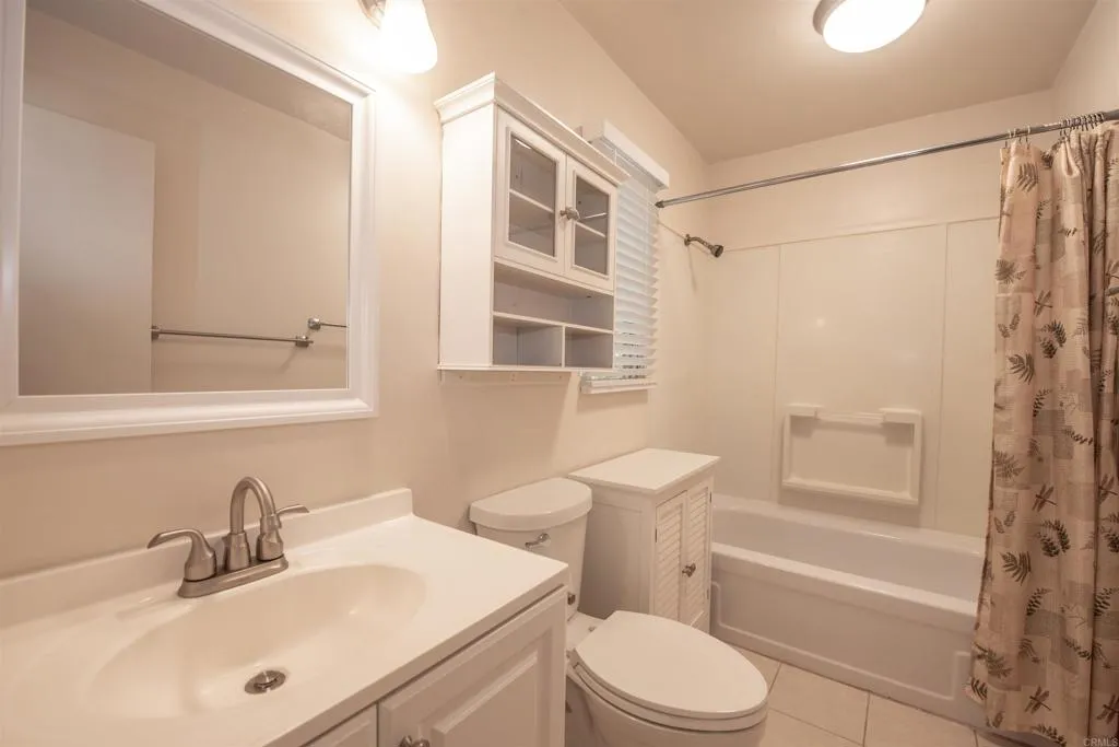 https://cdn.realtyfeed.com/cdn/127/306770123/2ff7c6b71dd5e0b045810438be01b307.webp