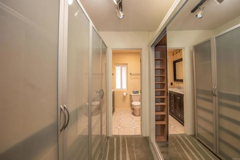 https://cdn.realtyfeed.com/cdn/127/306770123/3930307b926b866197d835169872b3f5.webp