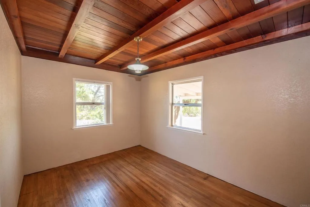 https://cdn.realtyfeed.com/cdn/127/306770123/41870217ef468acc3896f94f45e8d0ec.webp