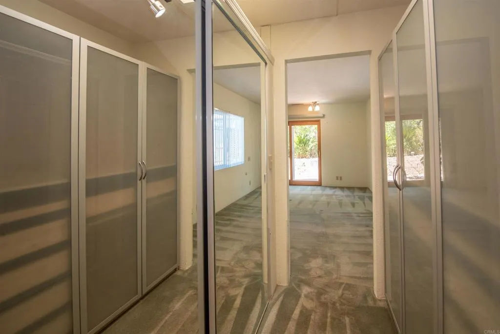 https://cdn.realtyfeed.com/cdn/127/306770123/ba676ed6927aa5ed01ebc4797dcbe2a0.webp