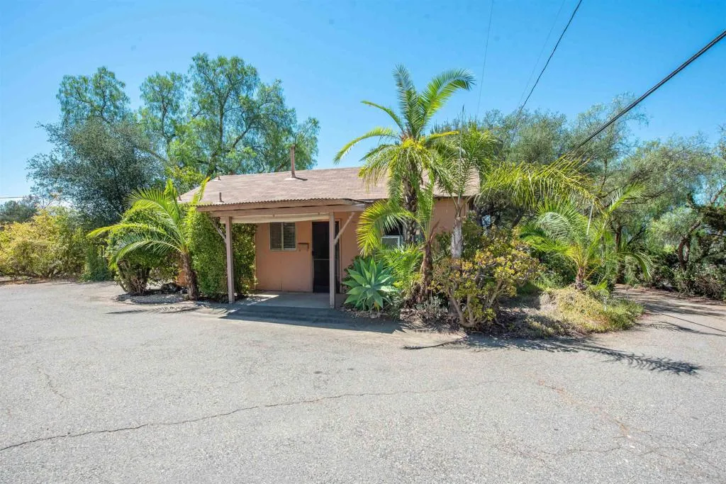 https://cdn.realtyfeed.com/cdn/127/306770123/e1cc39d03d1d2e5542a8c26c7ae20bcd.webp