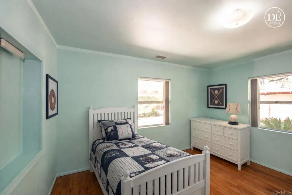 https://cdn.realtyfeed.com/cdn/127/306770123/f2820beedc4c6d91825b983f046196e9.webp