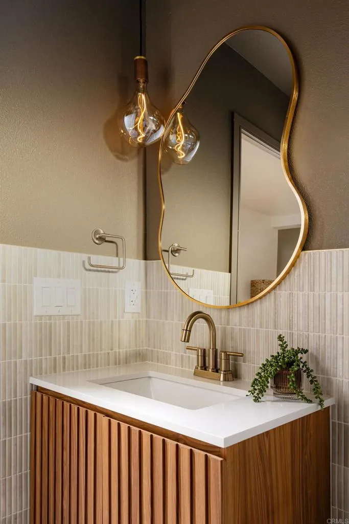 https://cdn.realtyfeed.com/cdn/127/306770134/4d89e3bbc0f3cbce41fbb30c3ba068a5.webp