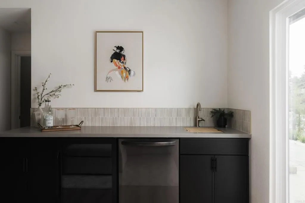 https://cdn.realtyfeed.com/cdn/127/306770134/799ee82529e747e64069429a896529df.webp