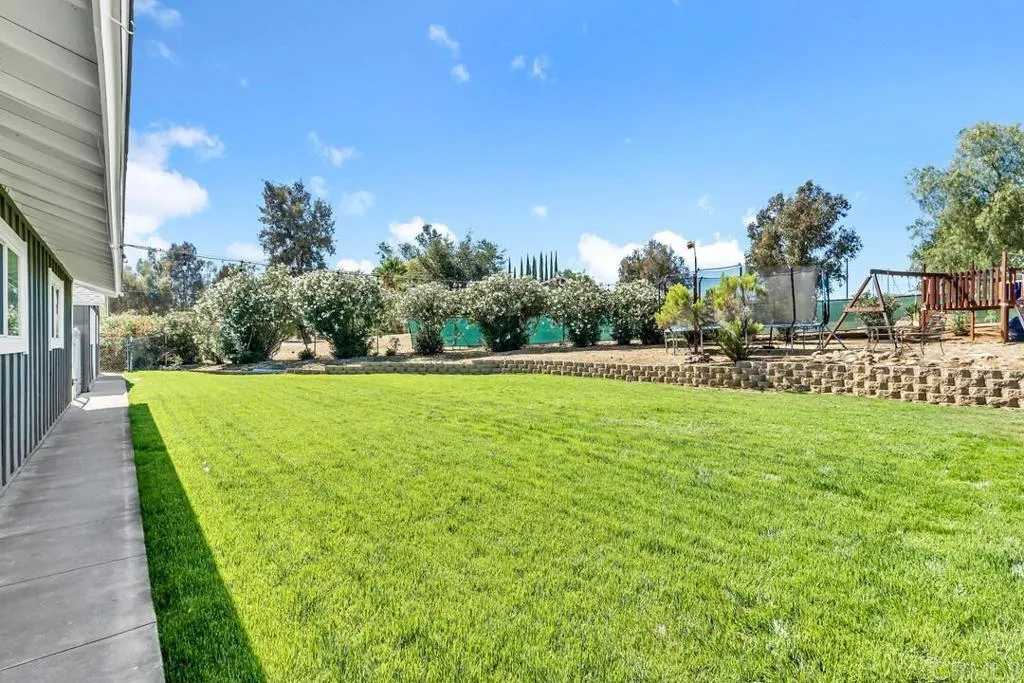 https://cdn.realtyfeed.com/cdn/127/306770137/a55993b8f21322237fe793ae7cc3b397.webp