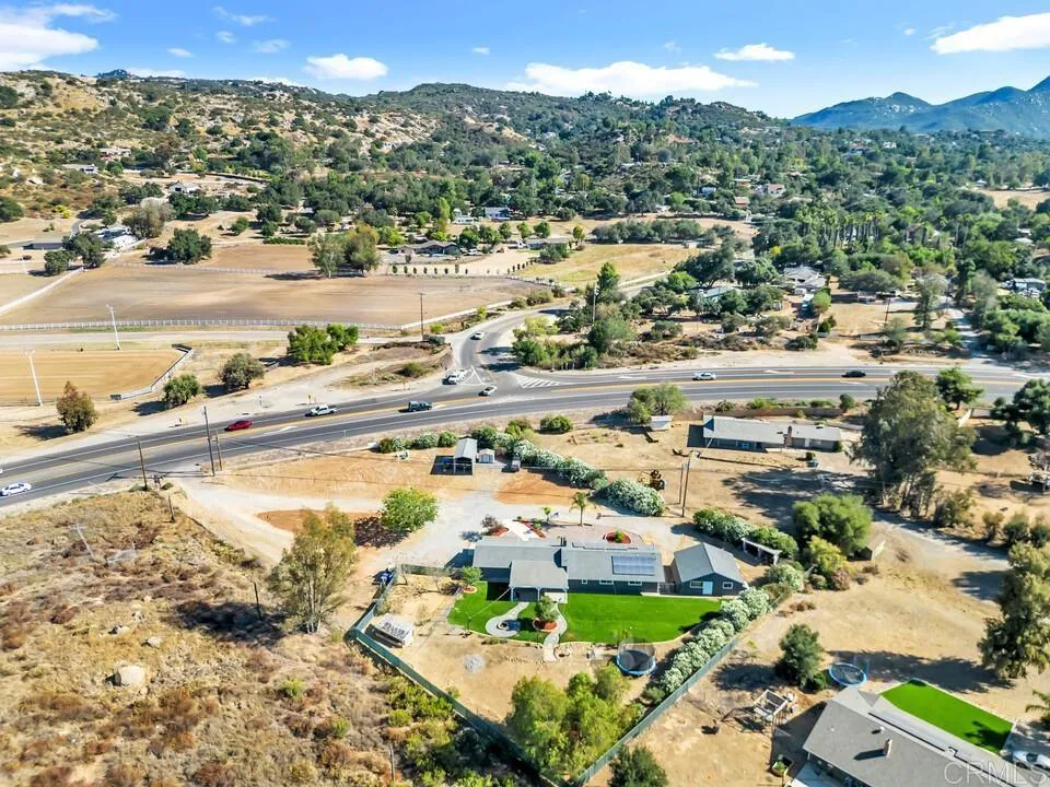 https://cdn.realtyfeed.com/cdn/127/306770137/ed9499b5937fc20c810d24e2e2c04323.webp