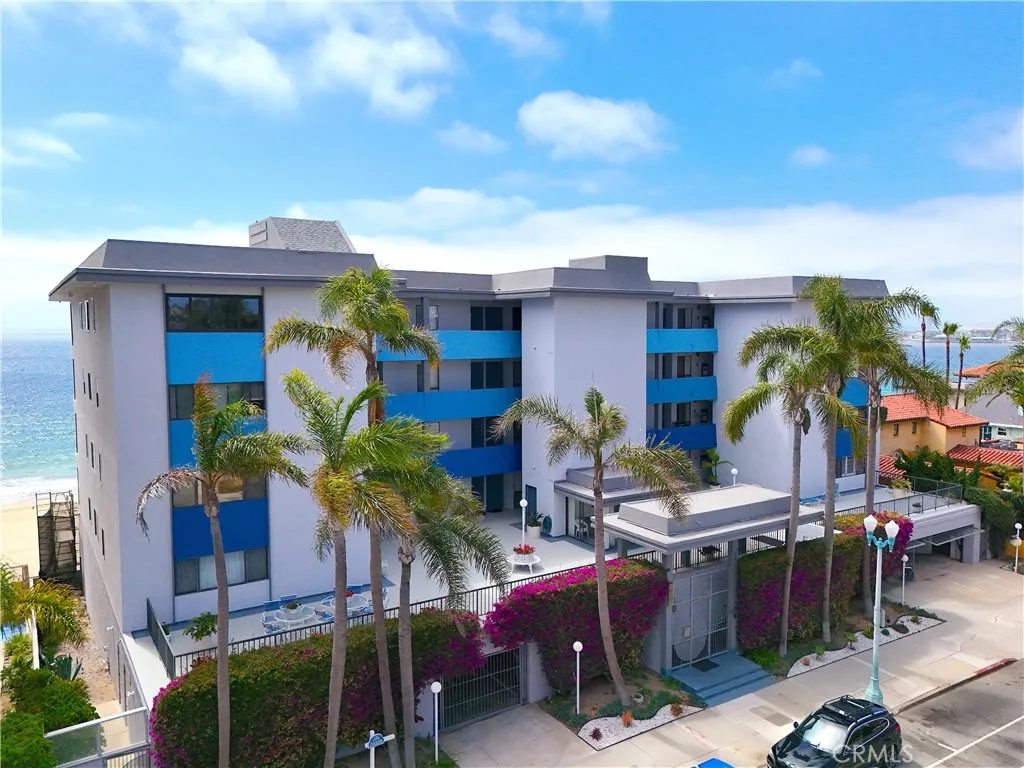 721 Esplanade Unit 403, Redondo Beach, CA 90277 - Photo 4 of 27, Redondo Beach, CA
