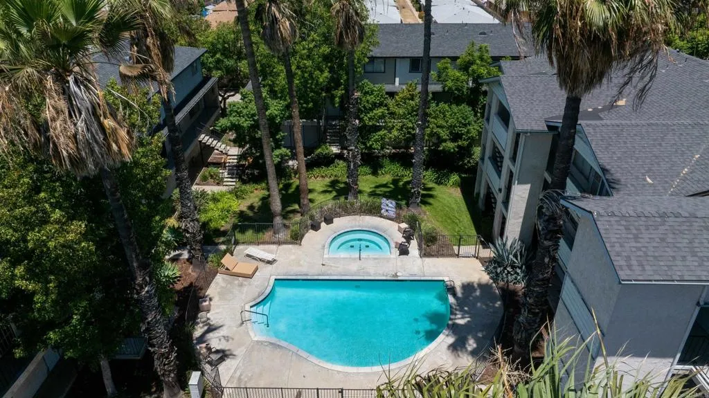 https://cdn.realtyfeed.com/cdn/127/306770175/377f4bbb3fc9a3b7f699a22b00480fa5.webp