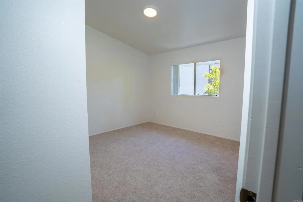 https://cdn.realtyfeed.com/cdn/127/306770175/517d15575c5de169900c7fe671f8156d.webp