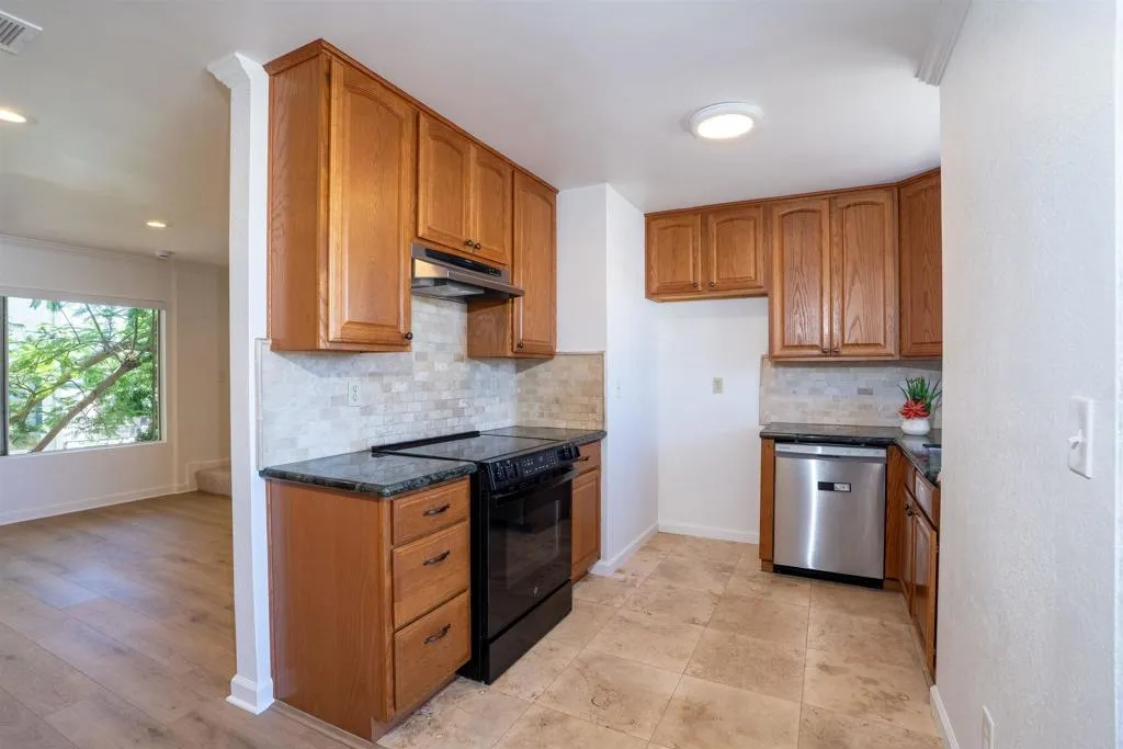 https://cdn.realtyfeed.com/cdn/127/306770175/ab7675b59d53f1c477db9b10882d2d88.webp