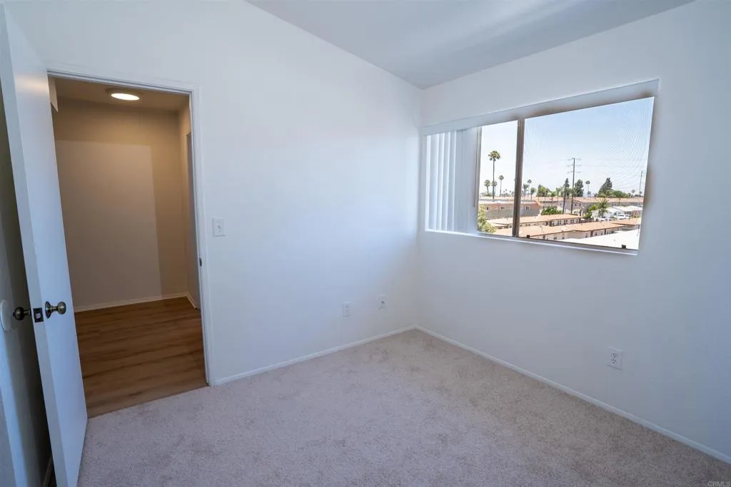 https://cdn.realtyfeed.com/cdn/127/306770175/ab8cc65b61c593c35b12780c4648dddd.webp