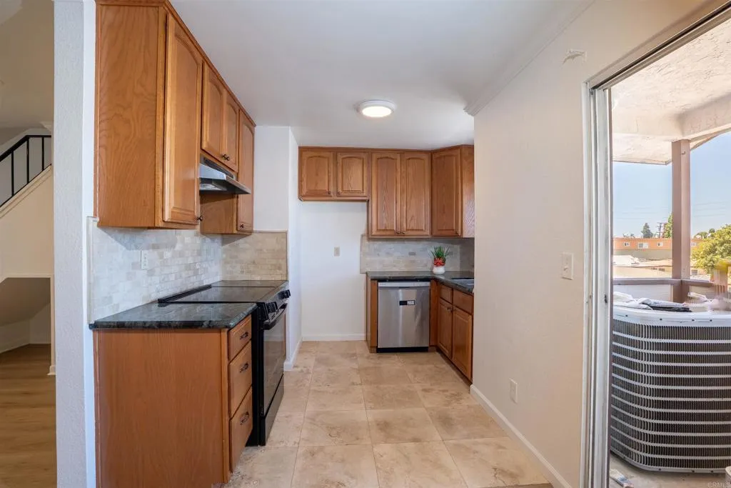 https://cdn.realtyfeed.com/cdn/127/306770175/af5579baf56477a593a2cf8170e4a959.webp