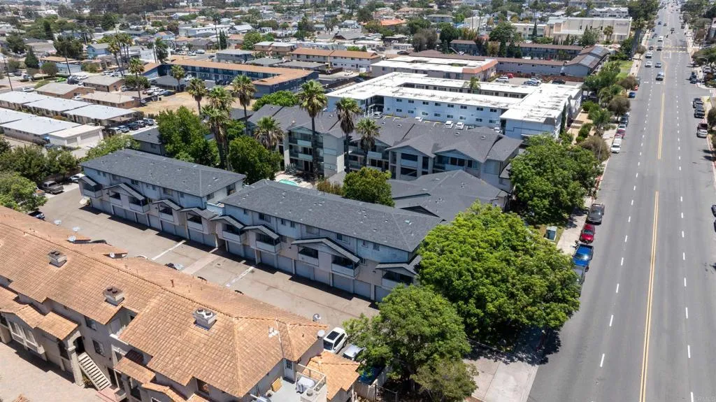 https://cdn.realtyfeed.com/cdn/127/306770175/fd85e8ec079896279db618fa5829fb7b.webp