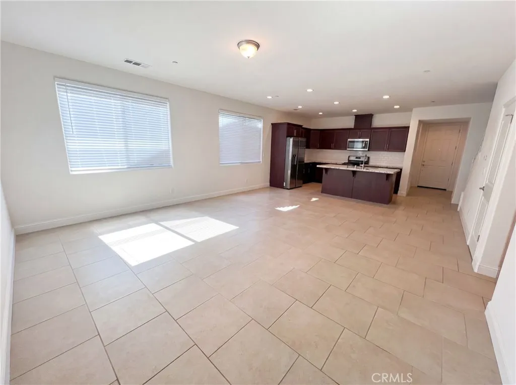 3852 Morris, Clovis, CA 93619 - Photo 3 of 18, Clovis, CA