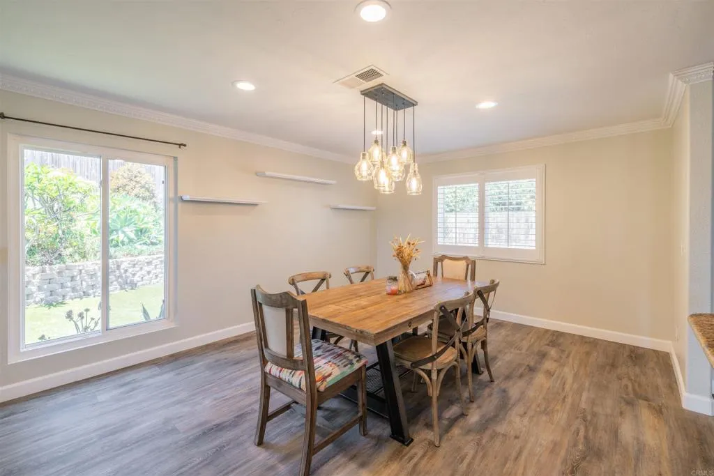 https://cdn.realtyfeed.com/cdn/127/306770179/e6e6ef9d4eaeab9d45cc3f5509fc0ffe.webp