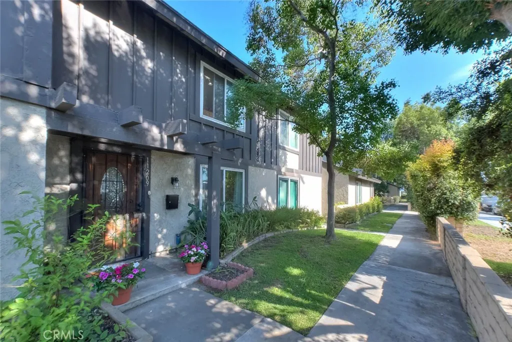 11209 Lambert, Stanton, CA 90680 - Photo 3 of 52, Stanton, CA
