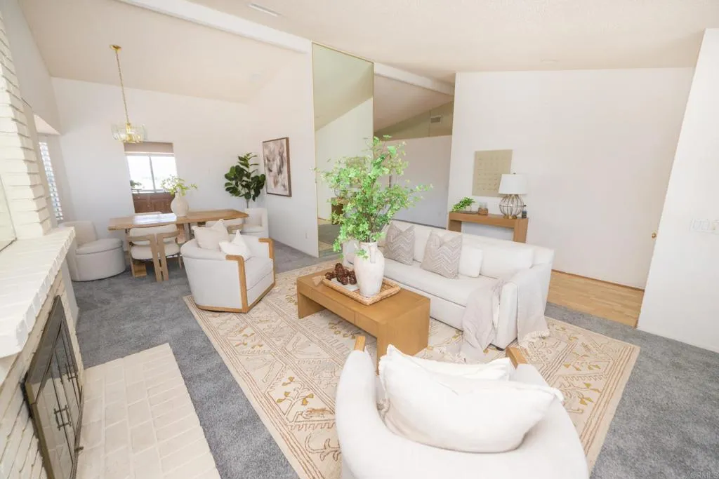 https://cdn.realtyfeed.com/cdn/127/306770185/c5b628c94894e63c0b1c3f0c094bf4fd.webp