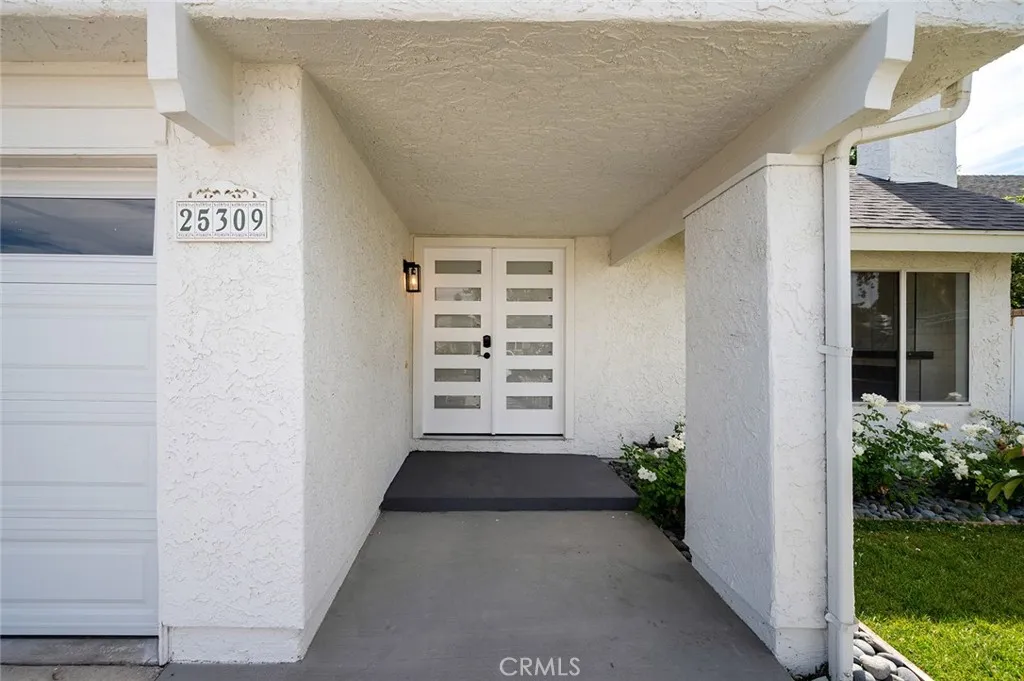 25309 Via Ramon, Valencia, CA 91355 - Photo 4 of 61, Valencia, CA