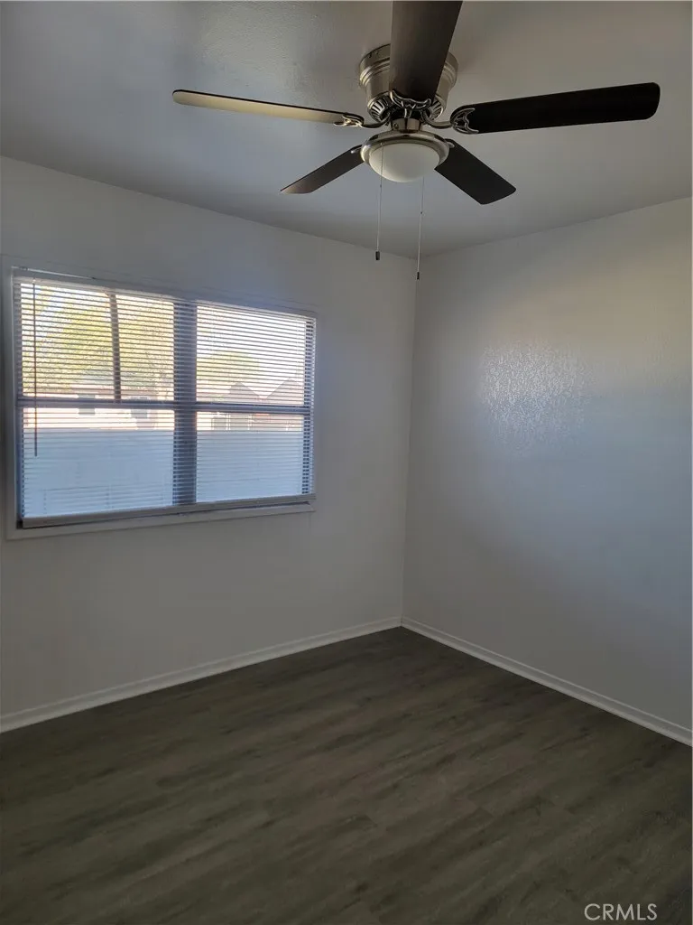2042 Panamint, Mojave, CA 93501 - Photo 4 of 7, Mojave, CA