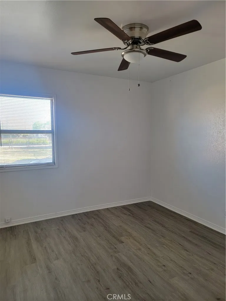2042 Panamint, Mojave, CA 93501 - Photo 5 of 7, Mojave, CA