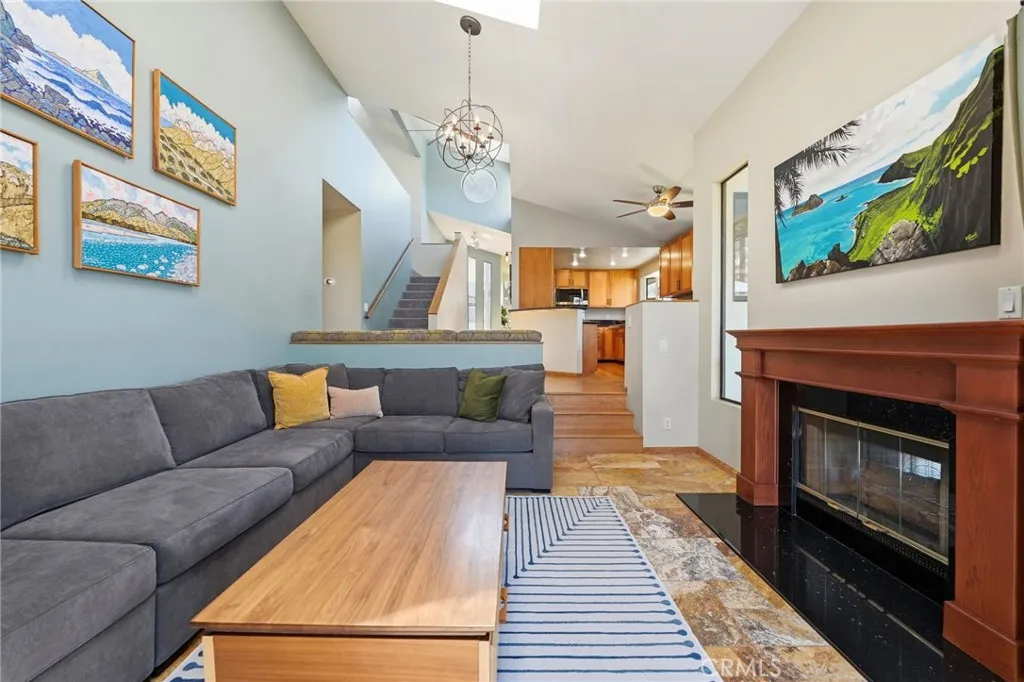 https://cdn.realtyfeed.com/cdn/127/306770206/20f9aea9efc130e6e8f7d03c138f11a0.webp