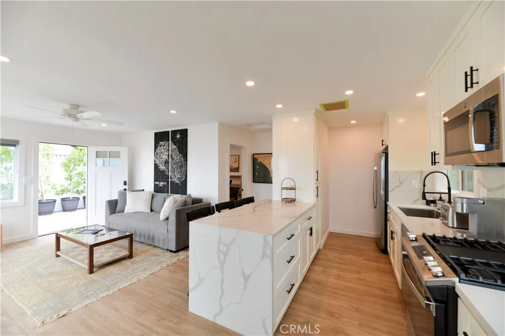 428 Monterey Lane Unit C, San Clemente, CA 92672 - Photo 4 of 16, San Clemente, CA