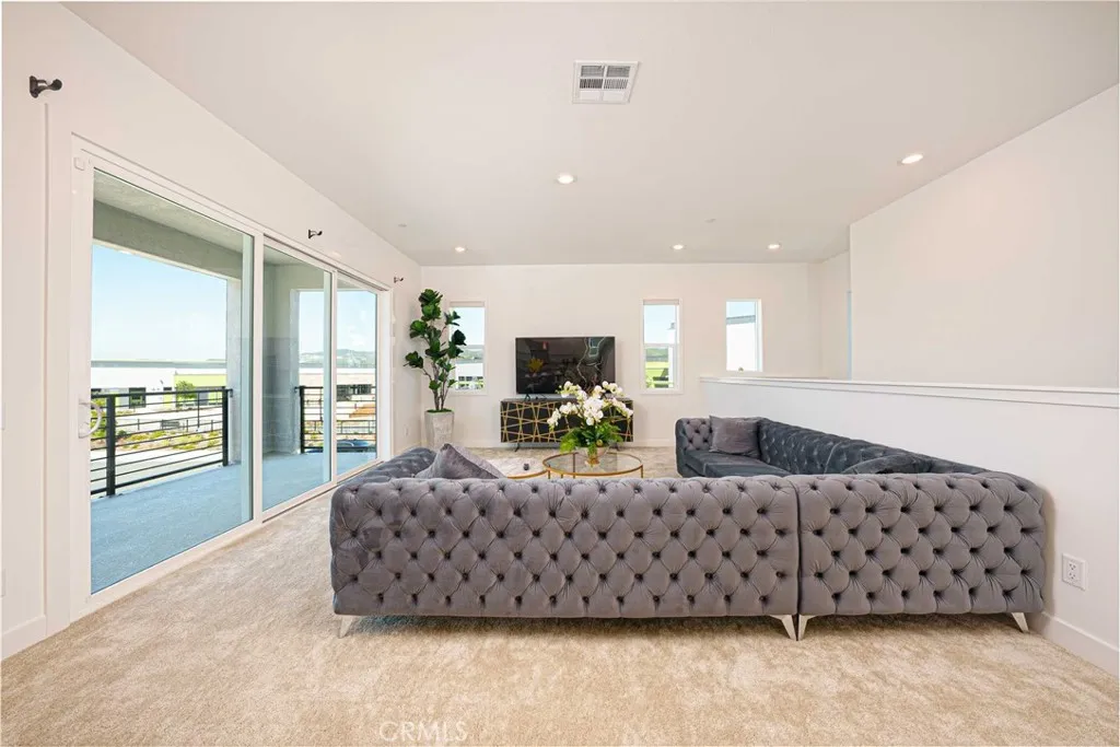 136 Sentosa, Irvine, CA 92618 - Photo 2 of 32, Irvine, CA