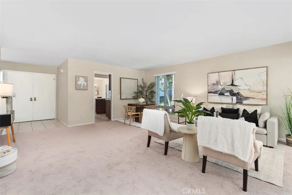 22125 Caminito Vino, Laguna Hills, CA 92653 - Photo 4 of 28, Laguna Hills, CA