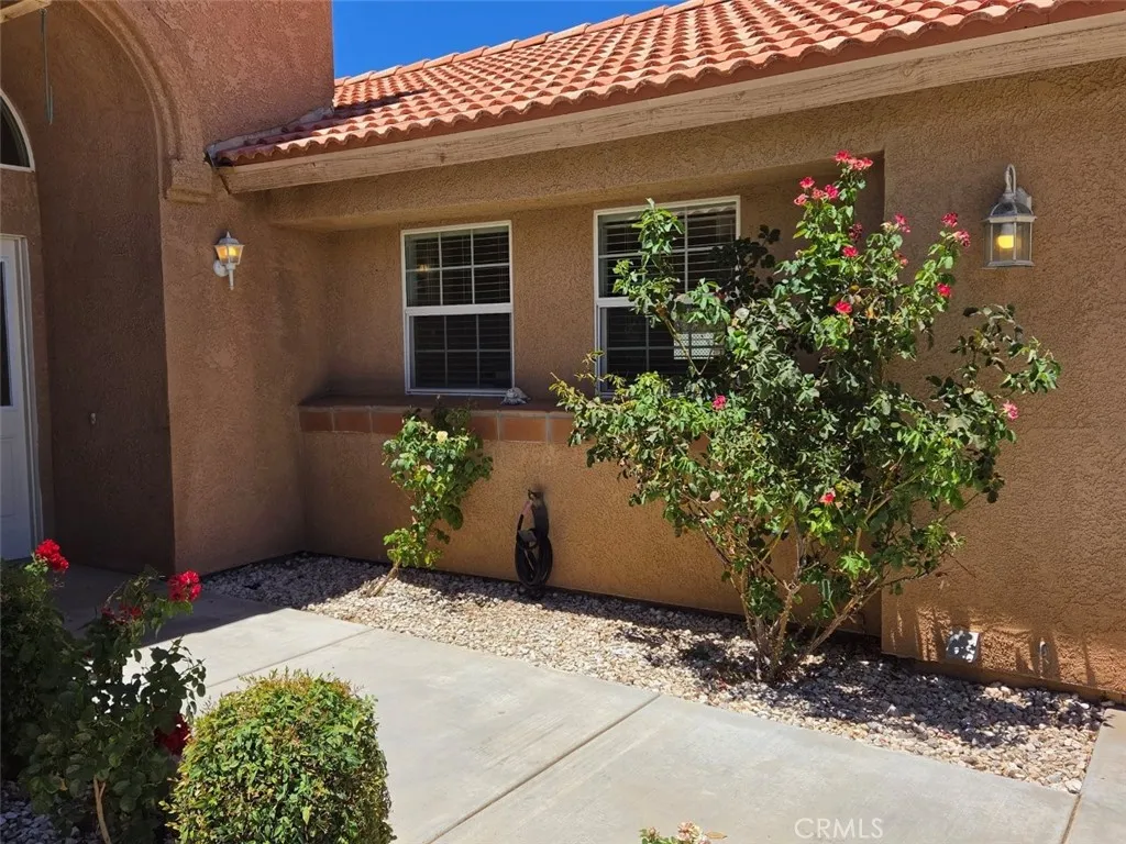 57215 Aranza Court, Yucca Valley, CA 92284 - Photo 4 of 57, Yucca Valley, CA