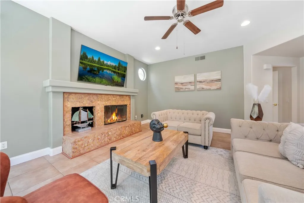 6 Saddleridge, Aliso Viejo, CA 92656 - Photo 3 of 35, Aliso Viejo, CA