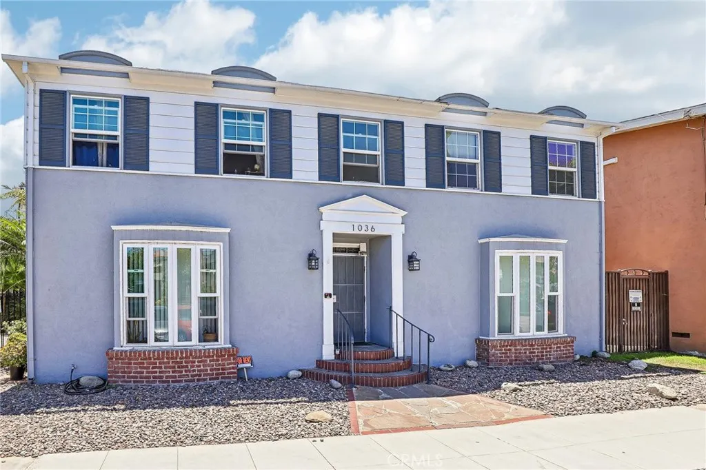 1036 E 2nd Street Unit 11, Long Beach, CA 90802 - Main photo, Long Beach, CA