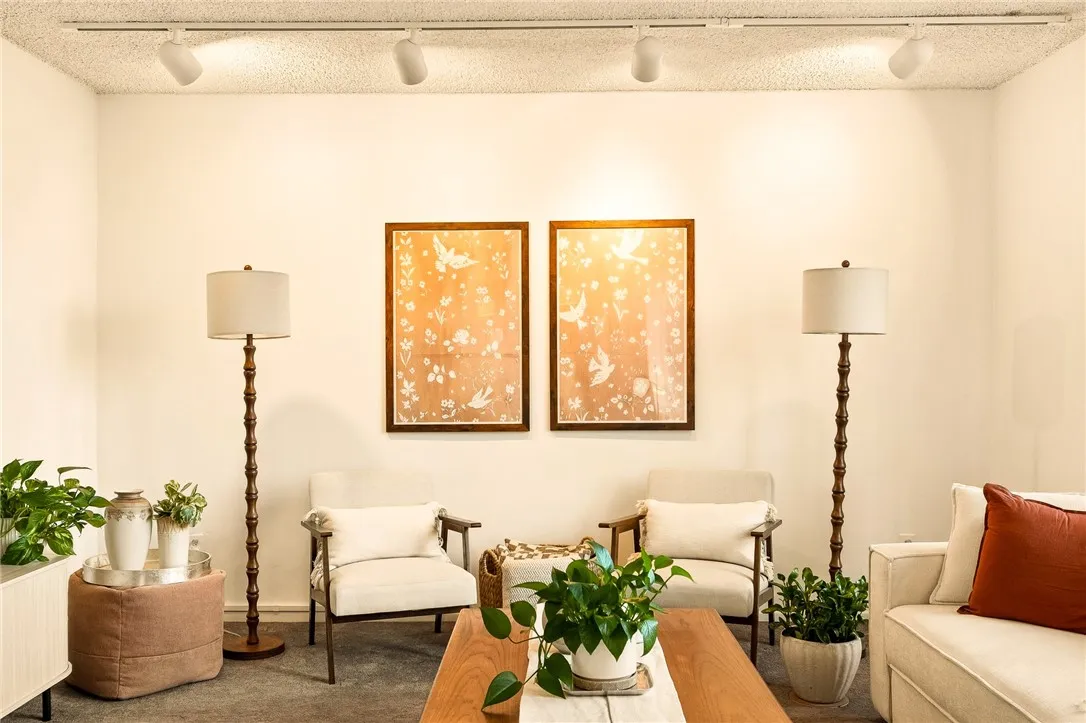 12452 Laurel Terrace Drive, Studio City, CA 91604 - Photo 5 of 48, Studio City, CA