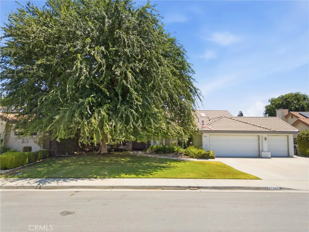 8706 Dalby Court, Bakersfield, CA 93313 - Main photo, Bakersfield, CA
