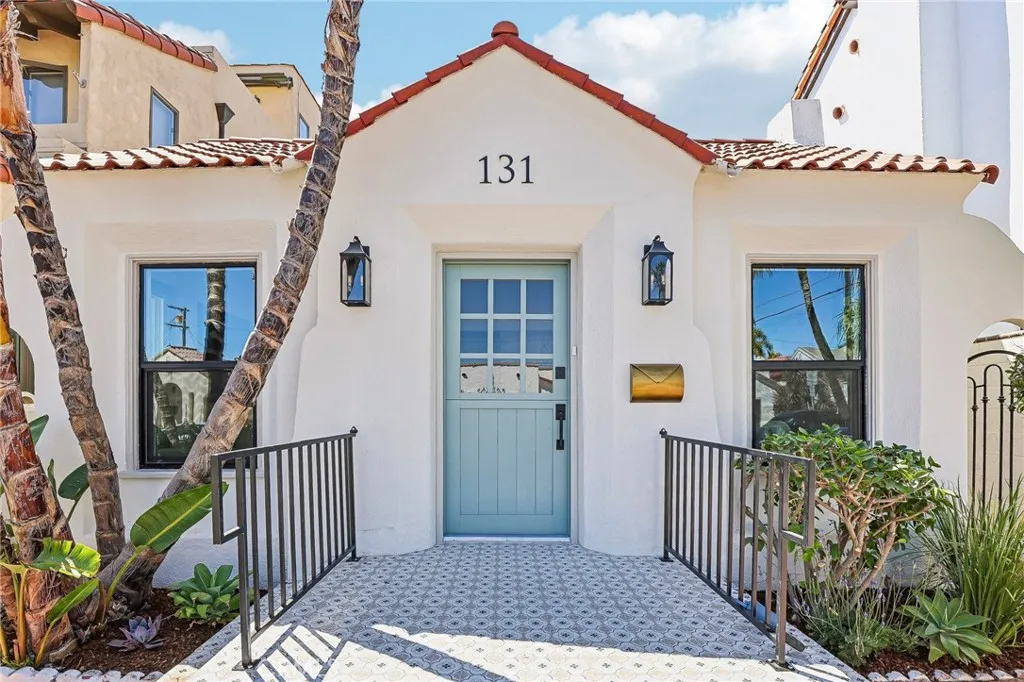 131 Santa Ana Avenue, Long Beach, CA 90803 - Photo 2 of 27, Long Beach, CA