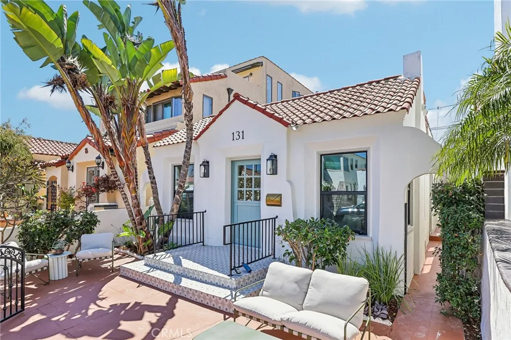 131 Santa Ana Avenue, Long Beach, CA 90803 - Photo 3 of 27, Long Beach, CA