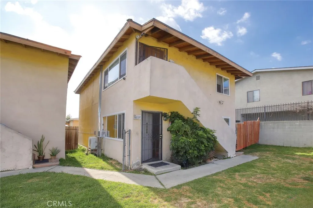 6029 Live Oak Street, Bell Gardens, CA 90201 - Photo 4 of 5, Bell Gardens, CA