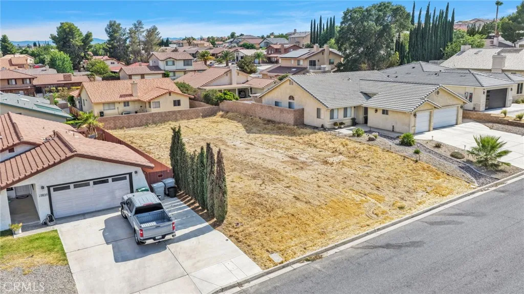 17815 Vista Point, Victorville, CA 92395 - Photo 2 of 8, Victorville, CA