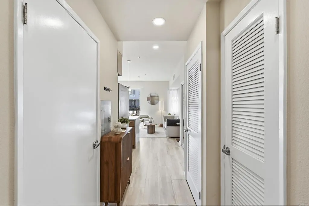 445 Island Avenue Unit 312, San Diego, CA 92101 - Photo 2 of 35, San Diego, CA
