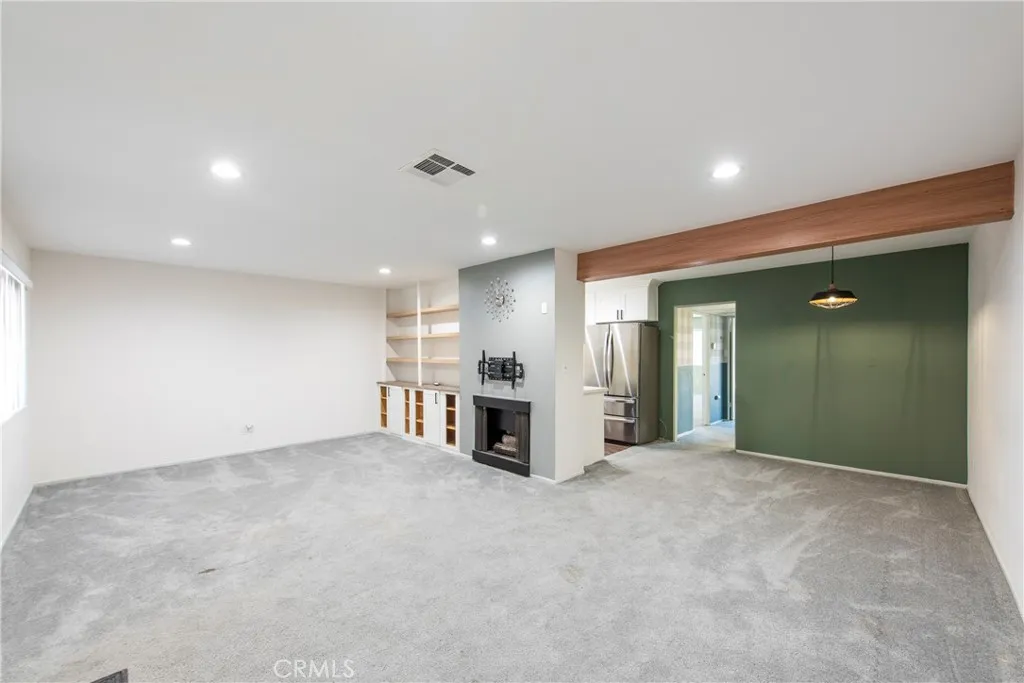 497 S El Molino Avenue Unit 205, Pasadena, CA 91101 - Photo 3 of 31, Pasadena, CA